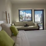 度假居 Beguest Sun & Pool House 帕雷迪