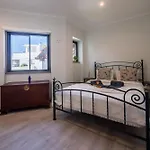 Beguest Sun & Pool House *