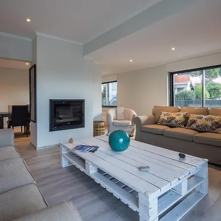 Beguest Sun & Pool House *