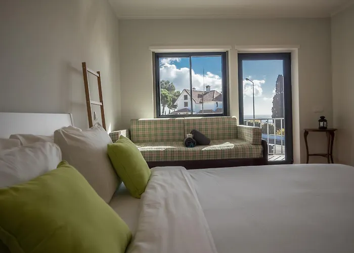Dom wakacyjny Beguest Sun & Pool House Parede